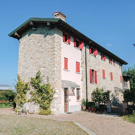 Cascina Tascheri شقة *